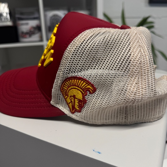 USC Trucker Hat - Snapback - Picture 2 of 3